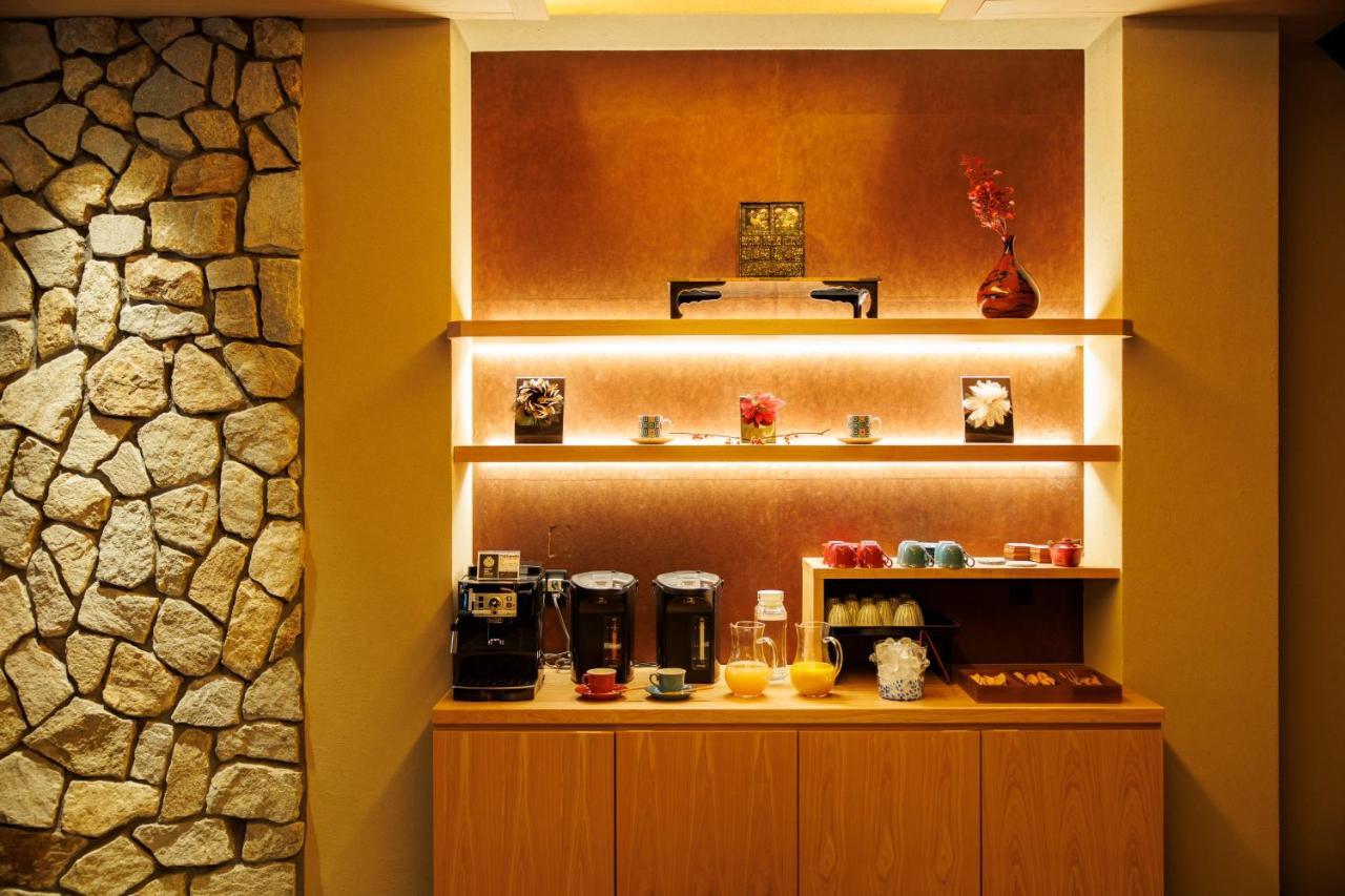 Hotel Kanazawa Zoushi Экстерьер фото
